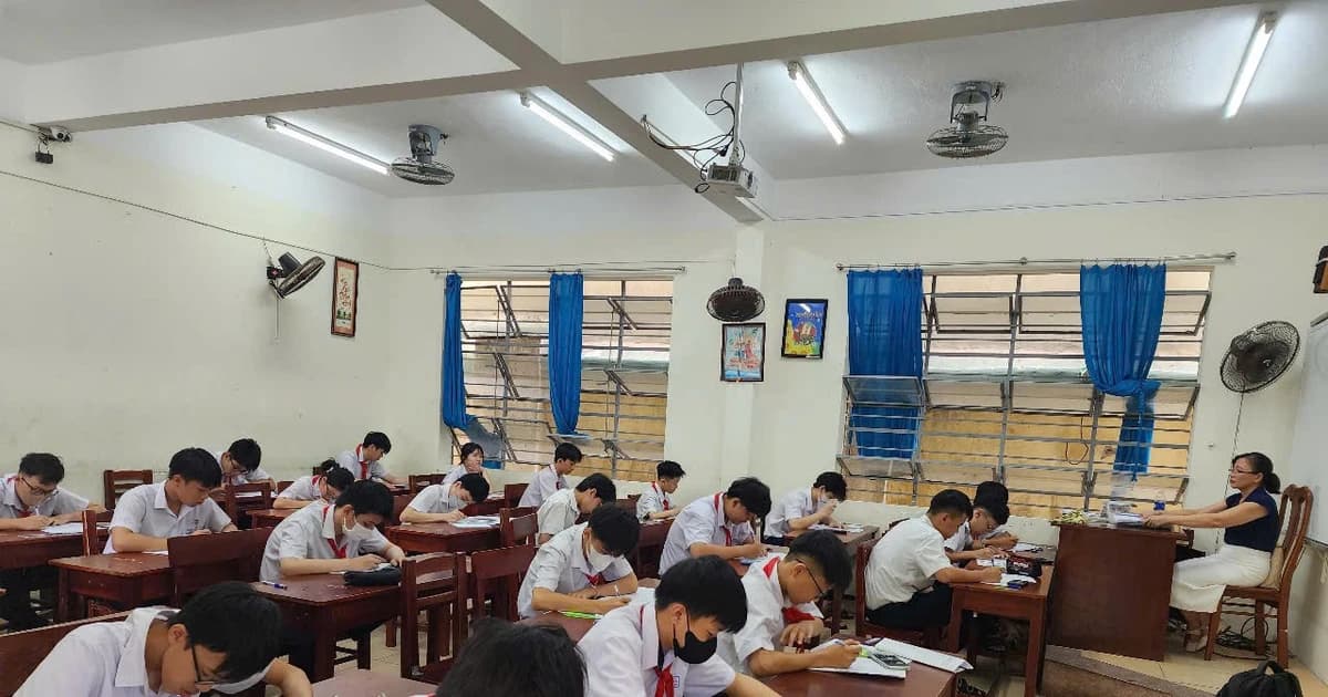 Thầy cô làm điểm tựa giúp học sinh lớp 9 giải tỏa áp lực thi cử