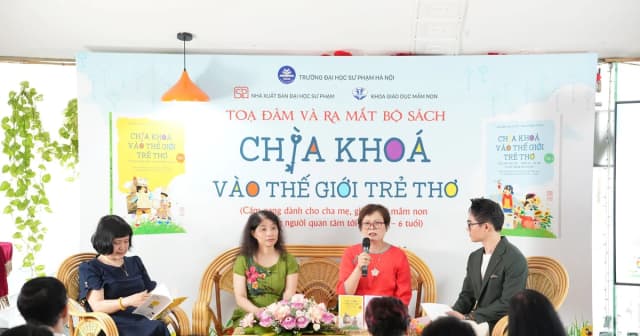 Trợ thủ của cha mẹ trong hành trình nuôi dạy con thời hiện đại