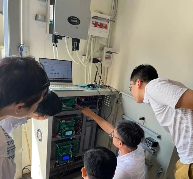 Hệ thống lưu trữ năng lượng hỗn hợp
