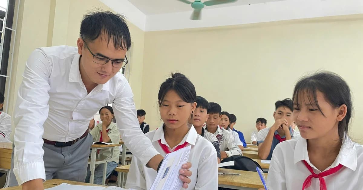 Sẵn sàng cho mùa thi: Thầy cô chong đèn phụ đạo