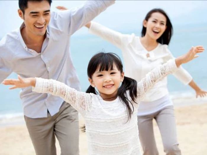 Café ngày mới: Tự do trong vòng tay mẹ cha