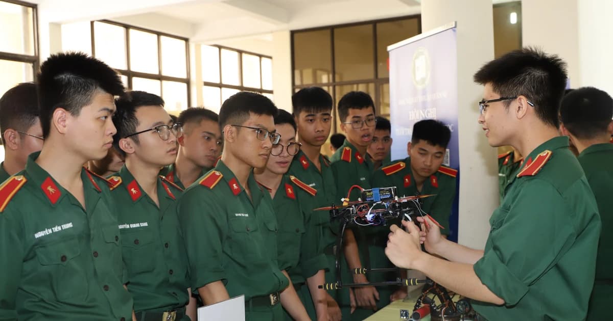 Trường quân đội không xét tuyển học bạ THPT: Chiến lược ôn luyện phù hợp