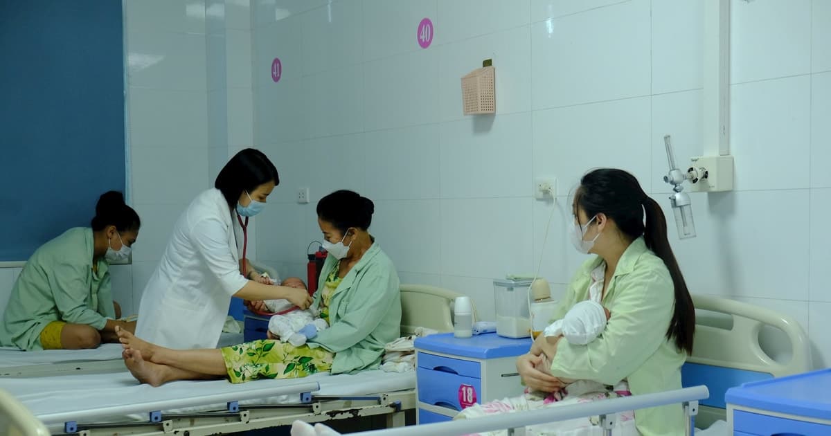 Bộ Y tế yêu cầu tăng cường sản xuất, nhập khẩu, tồn trữ thuốc phòng, chống COVID-19