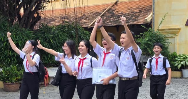 Lần đầu tiên Bộ GD&ĐT công bố điểm sàn chương trình đào tạo lĩnh vực pháp luật