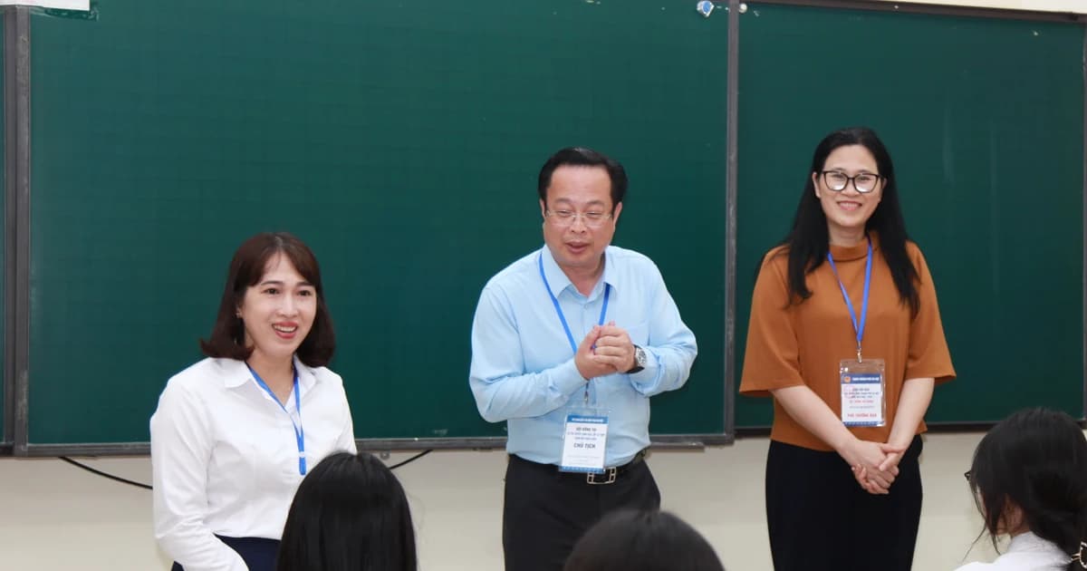 Hà Nội khẳng định đề thi vào lớp 10 sẽ nhẹ nhàng, không ‘đánh đố’