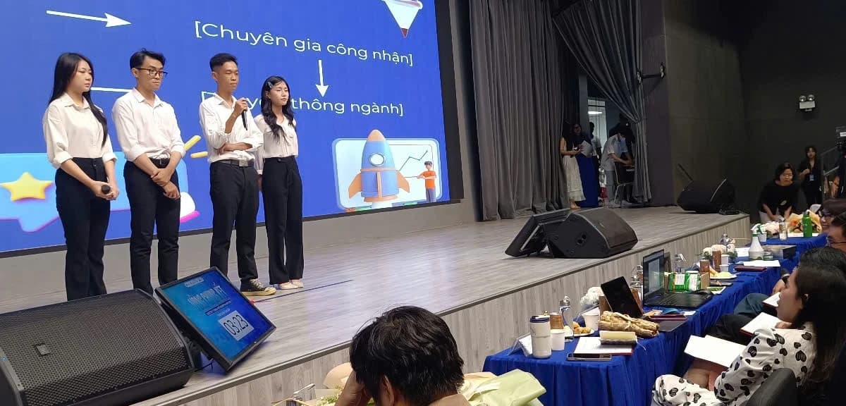 Ứng dụng giáo dục dành cho trẻ tự kỷ giành giải nhất cuộc thi 'Ra Khơi 2025'