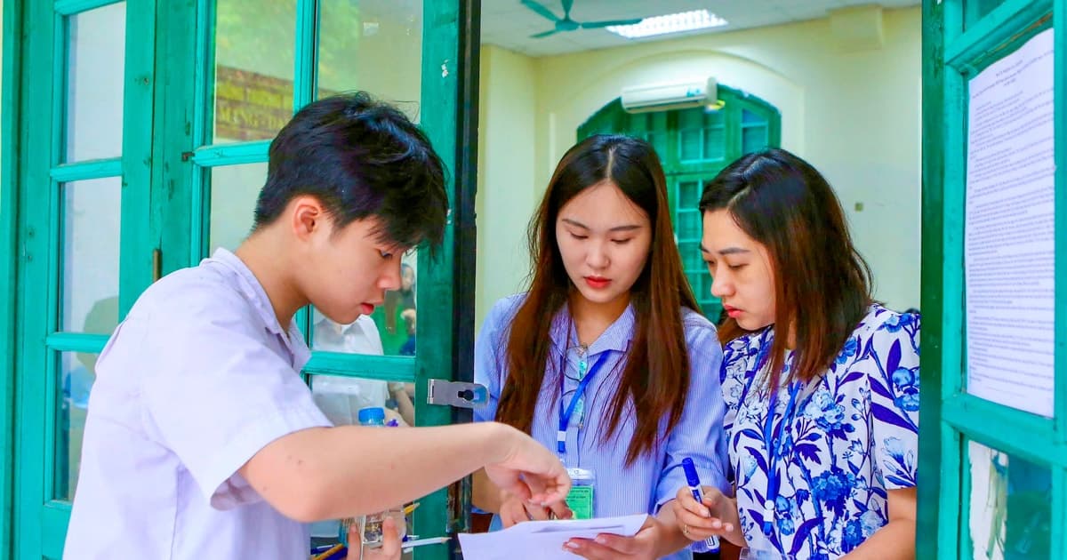 Hà Nội: Hơn 13.000 thí sinh bắt đầu tranh suất vào 4 trường chuyên
