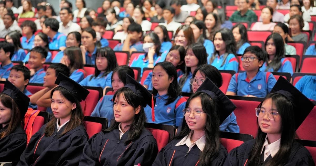'Trí tuệ nhân tạo trỗi dậy, con người cần hiểu biết và tư duy phản biện'