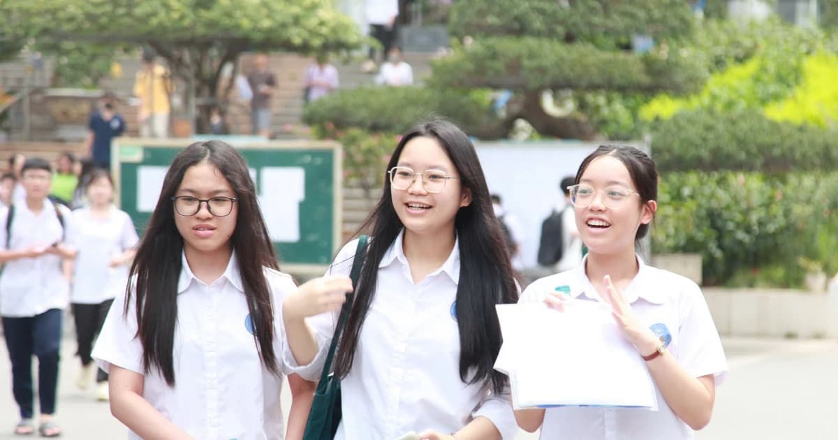 Hà Nội công bố đáp án các môn Toán, Văn, Ngoại ngữ kỳ thi tuyển sinh vào lớp 10