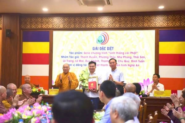 36 tác phẩm đạt giải báo chí viết về Phật giáo Việt Nam