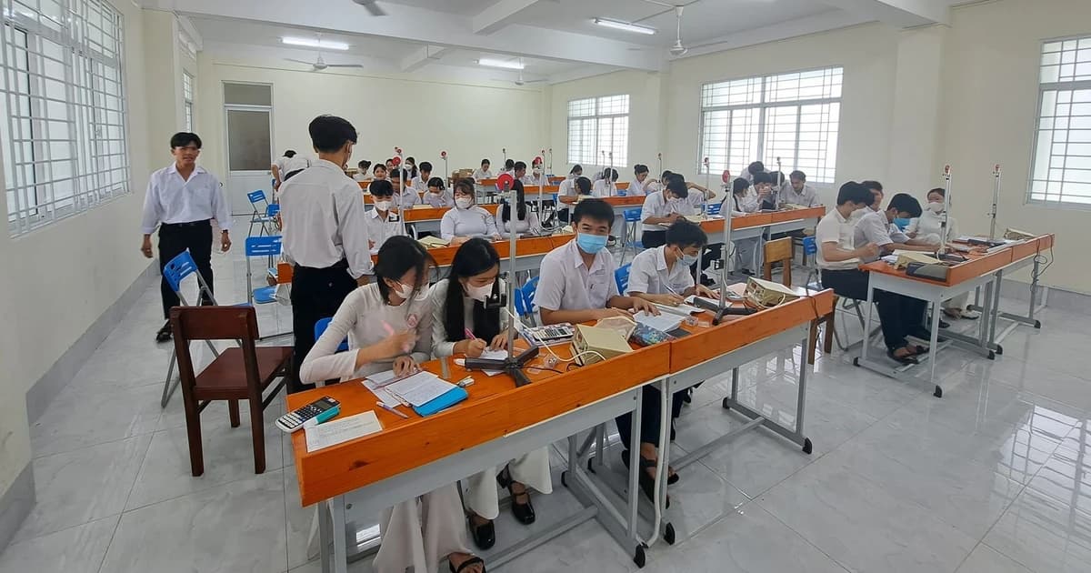 Bổ sung loại hình trường trung học nghề: Thêm lựa chọn cho người học