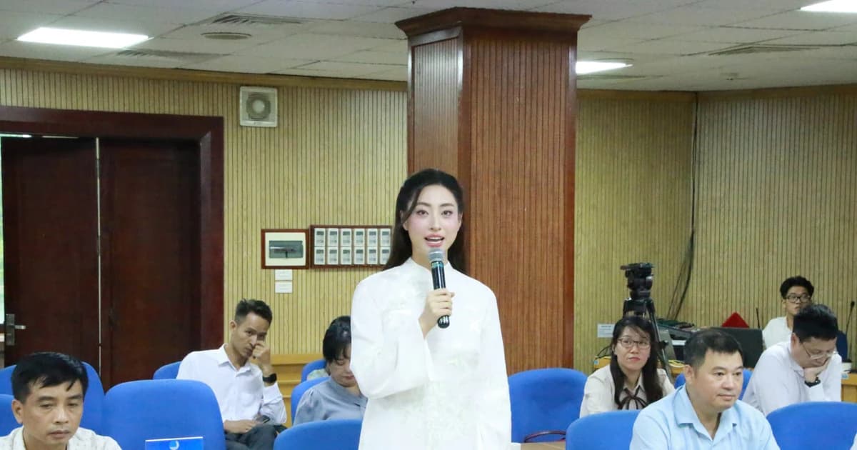 Trao giải cuộc thi sáng tác tranh cổ động tuyên truyền Đại hội Đoàn lần thứ XIII