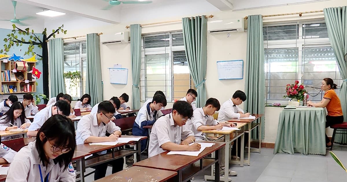 Ninh Bình có hơn 12.600 thí sinh đăng ký dự thi tốt nghiệp THPT năm 2025