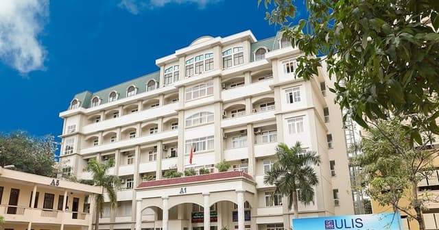 Đại học Ngoại ngữ - ĐHQGHN xét tuyển 2.400 chỉ tiêu bằng 42 tổ hợp