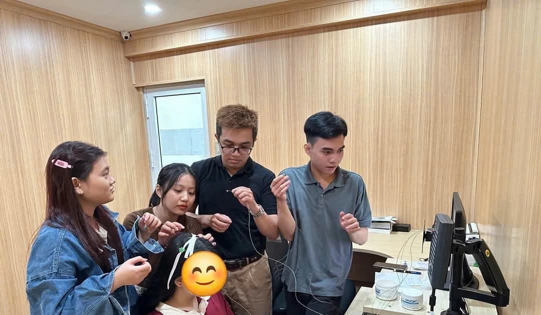 Can thiệp trầm cảm của học sinh bằng chánh niệm