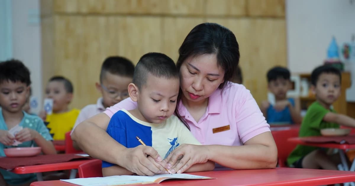 Sớm đưa Luật Nhà giáo vào thực tiễn