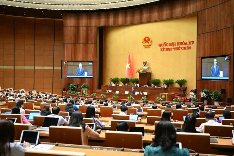 Xem xét đặt hàng, hỗ trợ học bổng cho sinh viên