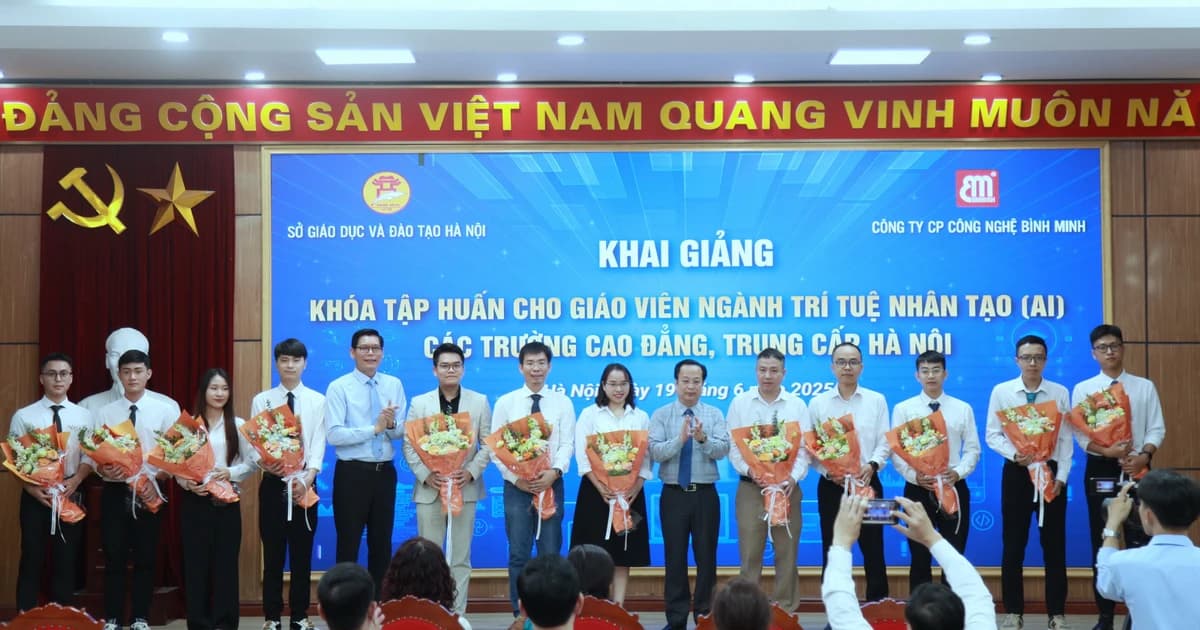 Hà Nội tập huấn trí tuệ nhân tạo cho giáo viên các trường trung cấp, cao đẳng