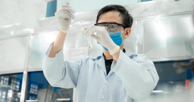 ĐH Quốc gia TPHCM đón thêm nhiều giáo sư thỉnh giảng lĩnh vực AI, chip bán dẫn