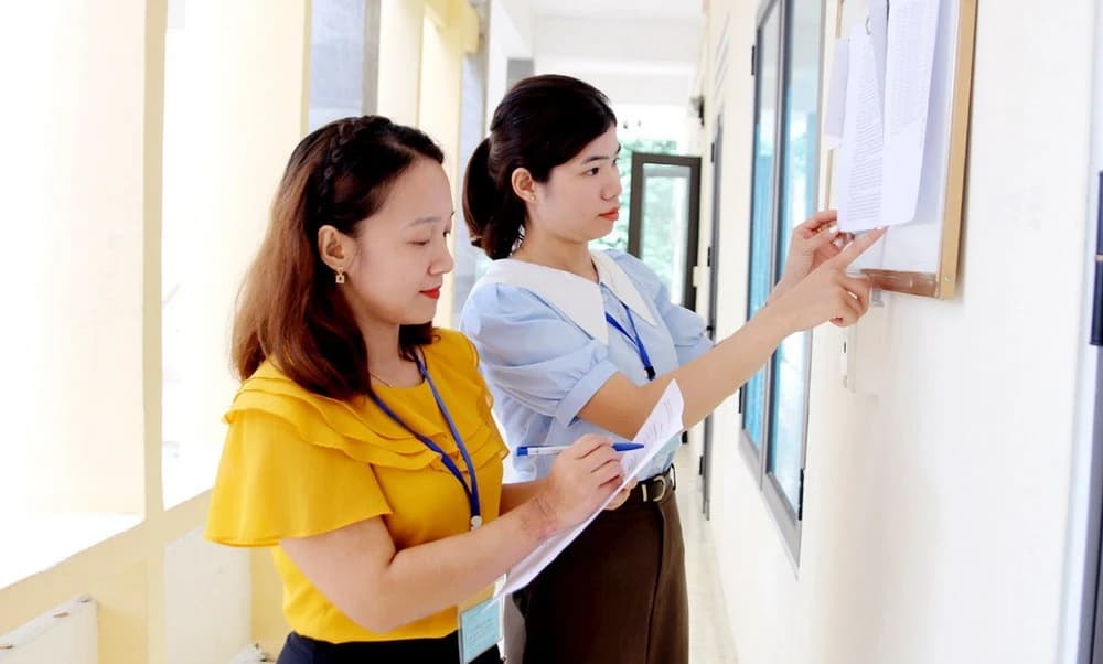 Cán bộ coi thi tốt nghiệp THPT năm 2025 họp trong sáng 25/6