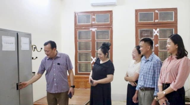 Vận chuyển đề thi an toàn đến các huyện biên giới ở Sơn La