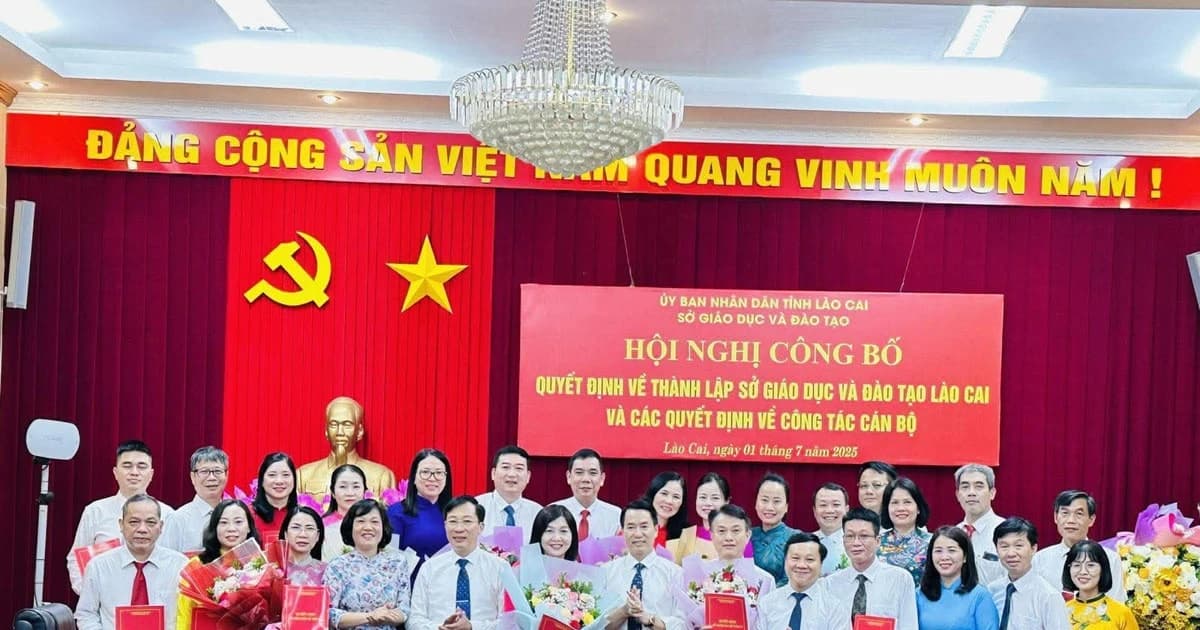 Cán bộ, công chức ngành GD-ĐT tỉnh Lào Cai nhận nhiệm vụ mới sau sáp nhập