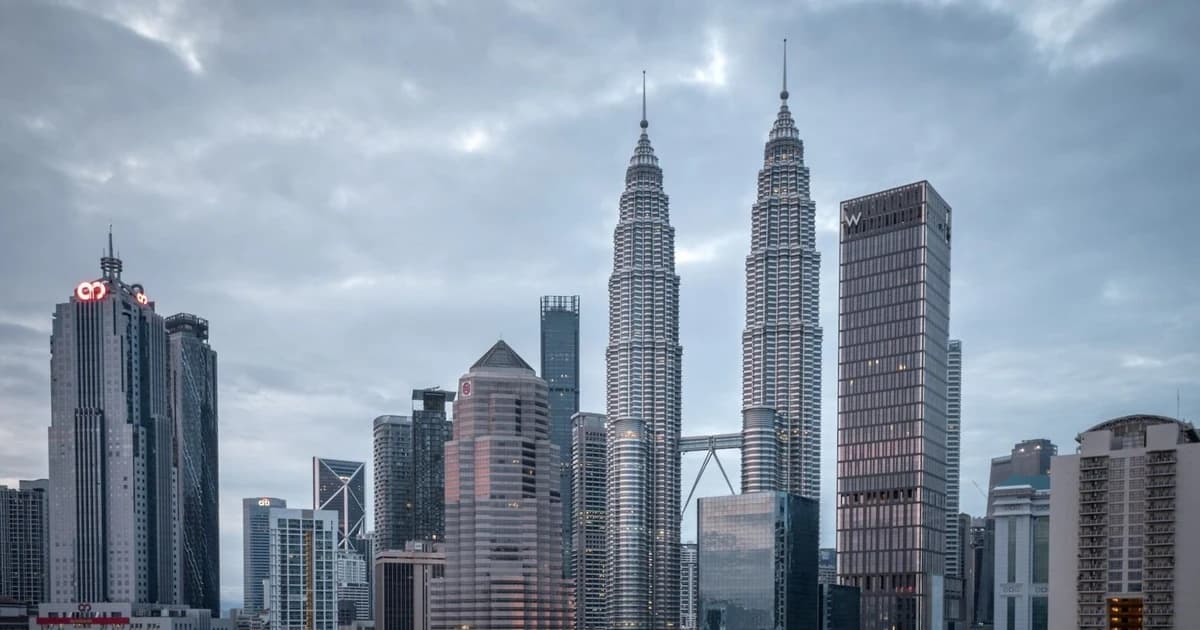 Malaysia áp thuế với giáo dục tư nhân