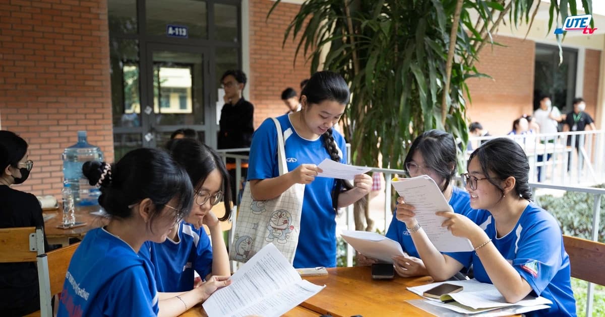 Đại học Quốc gia TPHCM tổ chức thi đánh giá năng lực cho 2 phòng thi bị sự cố