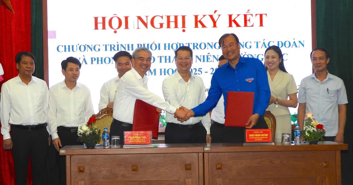 Ban Tuyên giáo và Dân vận Trung ương, Đảng ủy Bộ GD&ĐT ký chương trình phối hợp