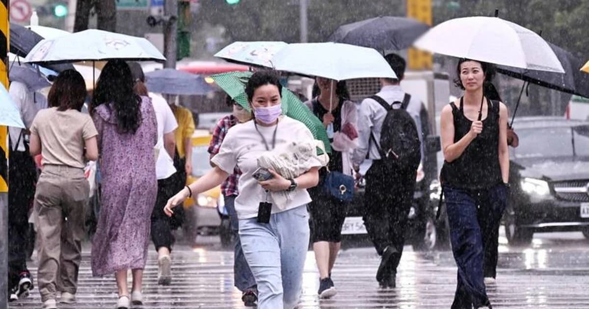 4 sai lầm trong ngày mưa cực kỳ hại sức khỏe