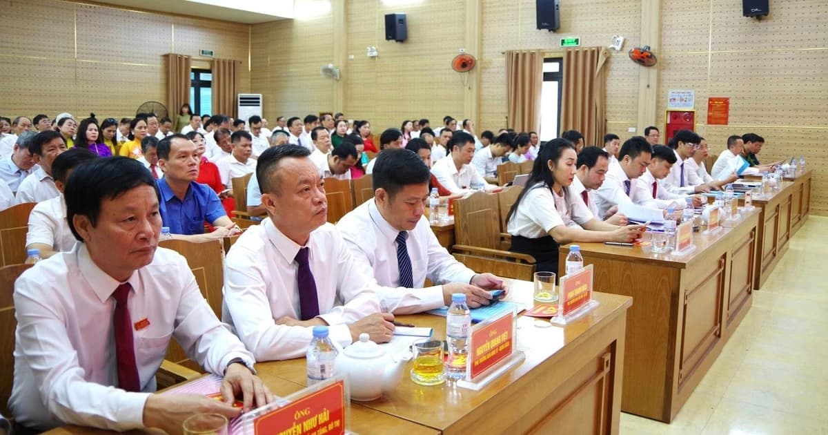 Cấp xã gánh vác trọng trách giáo dục: Thách thức và cơ hội