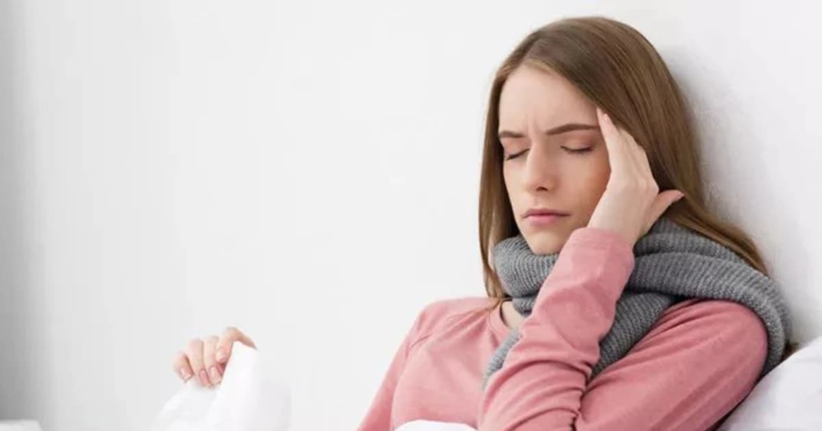 Tóc chưa khô đã đi ngủ, điều gì sẽ xảy ra?