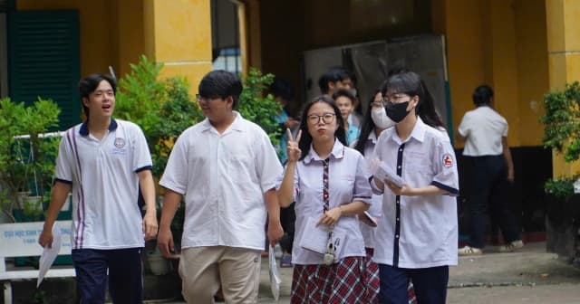 TPHCM yêu cầu các trường chuẩn bị đầy đủ cho hai kỳ thi quan trọng năm 2026