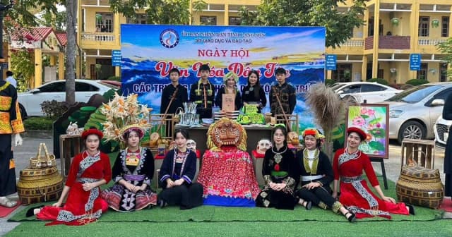 Bước đột phá trong tư duy đào tạo nhân lực vùng cao