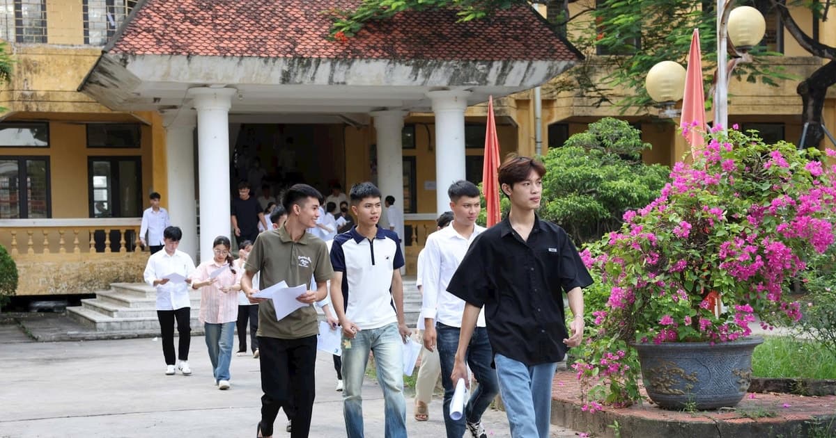 Ninh Bình xếp thứ 3/34 tỉnh, thành về điểm trung bình thi tốt nghiệp THPT năm 2025
