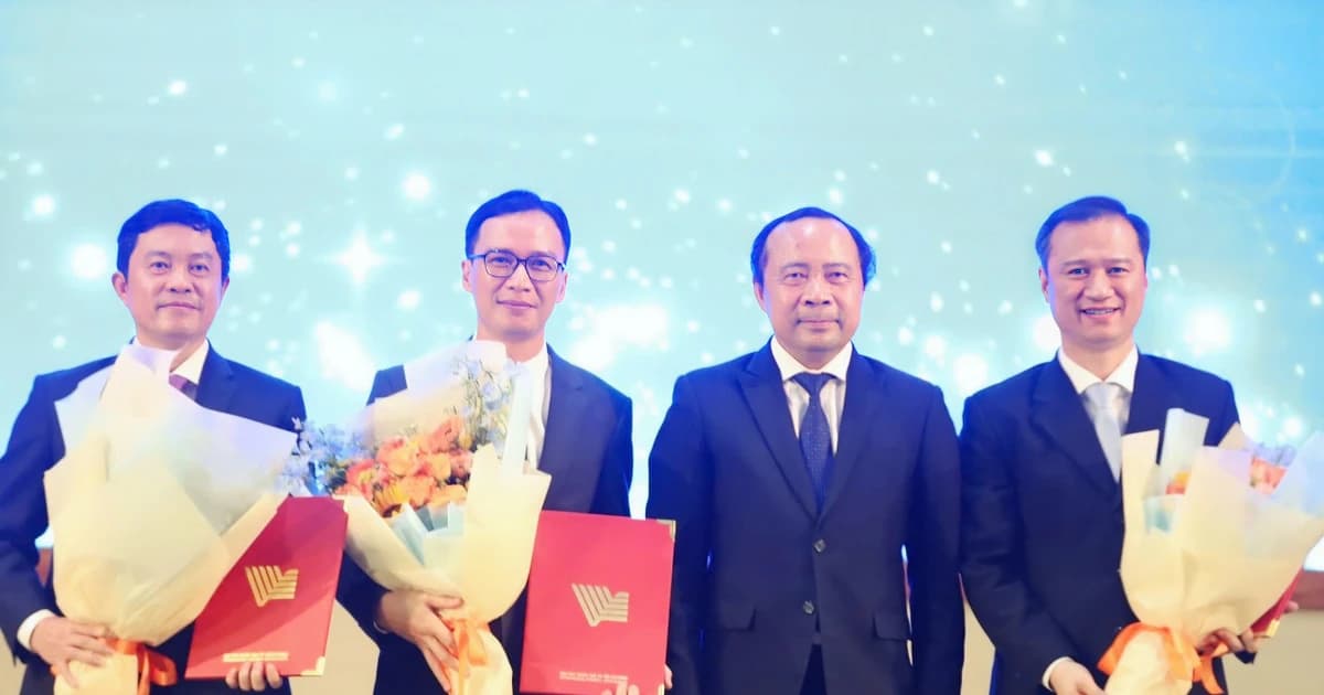 ĐH Quốc gia TPHCM bổ nhiệm nhiều Hiệu trưởng, Phó Hiệu trưởng trường thành viên