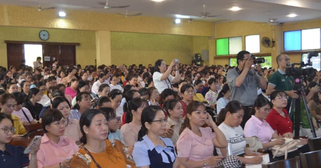Hơn 3.400 cán bộ trường học TPHCM được tập huấn đảm bảo an toàn thực phẩm