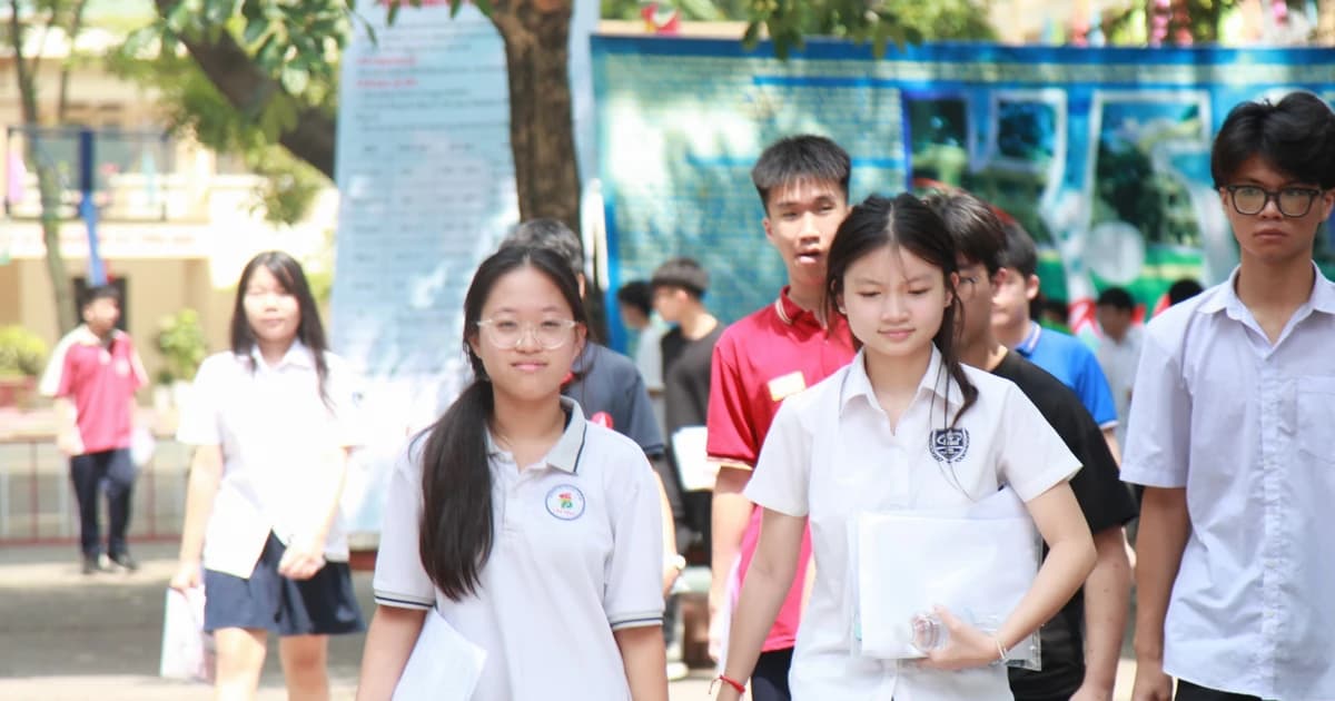 Một số trường THPT tại Hà Nội hạ điểm chuẩn vào lớp 10