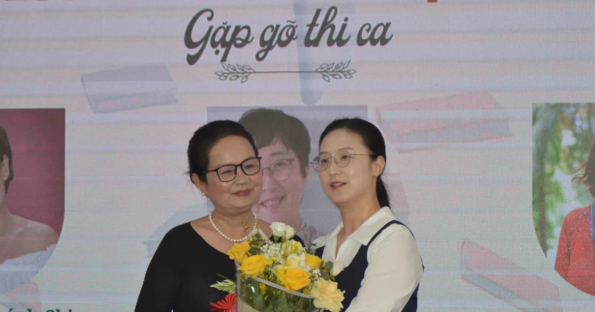 Gặp gỡ thi ca Việt - Hàn 2025: Khi thơ mở cửa ra thế giới