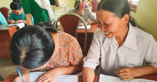 Cao Bằng nỗ lực xóa mù chữ, mở đường cho phát triển bền vững