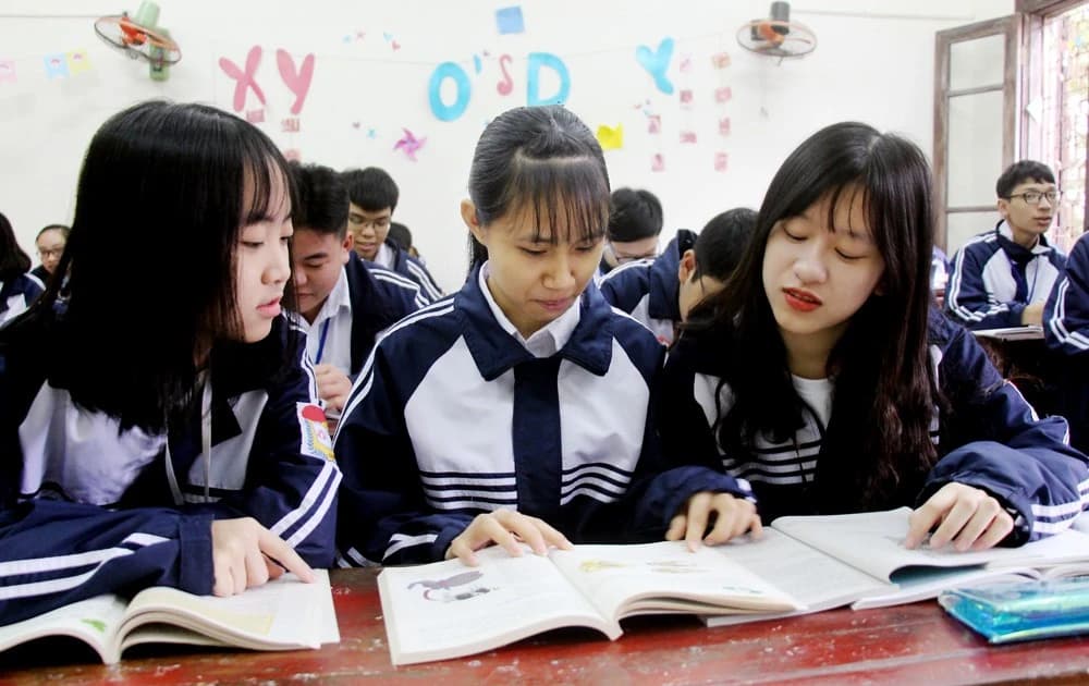 Chuẩn hóa chương trình giáo dục chuyên