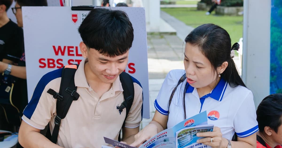Ngành Luật lấy điểm chuẩn cao nhất Học viện Cán bộ TPHCM