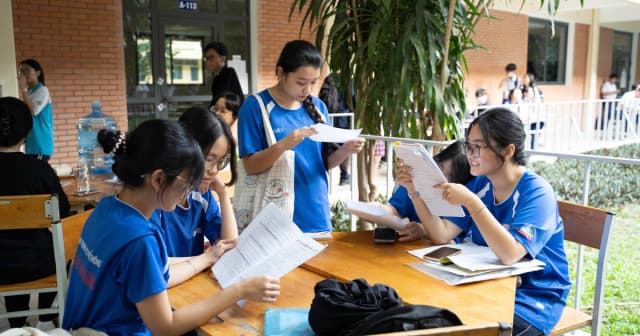 Giải mã làn sóng học nghề xuyên biên giới
