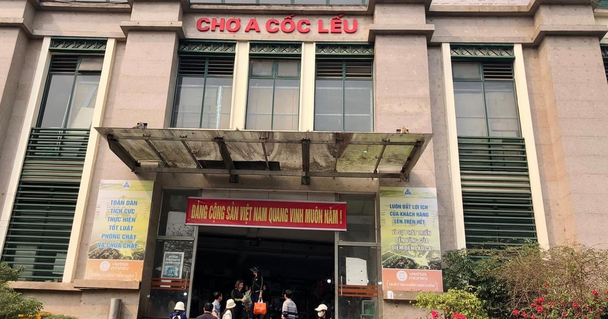 Chợ biên giới Cốc Lếu 100 tuổi được công nhận là điểm du lịch tỉnh Lào Cai