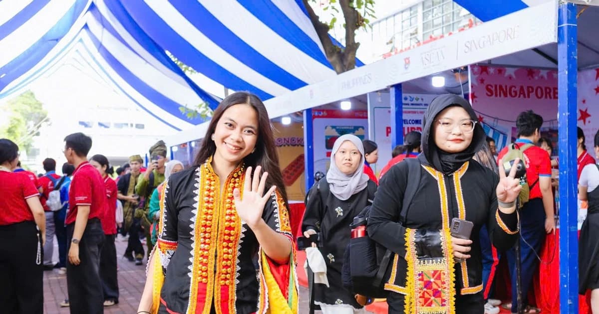 Sôi nổi Ngày hội những người tình nguyện ASEAN lần đầu tiên