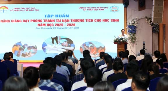 Phú Thọ trang bị kỹ năng đảm bảo an toàn học đường cho 350 cán bộ quản lý