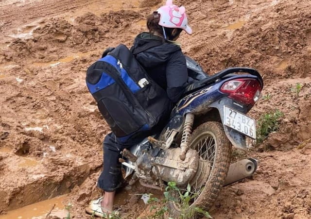 Cô giáo mầm non vùng cao: Mỗi vết trầy là một lời hứa