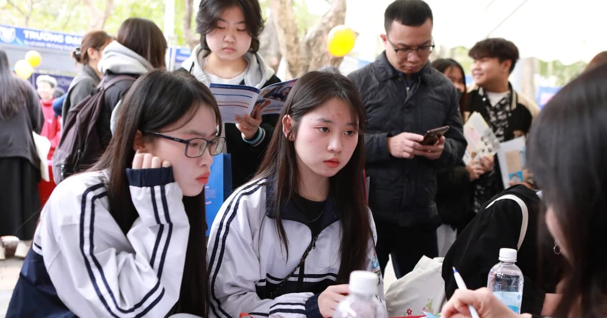 Mở rộng cơ hội học tập và việc làm cho sinh viên qua hợp tác doanh nghiệp