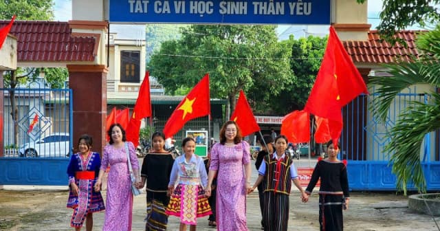 Dạy học 2 buổi/ngày: Tăng thời gian, nâng chất lượng