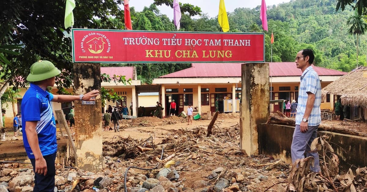 Không lỡ hẹn cùng tiếng trống khai trường